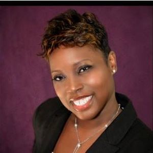 Meet your Posher, Lakesha